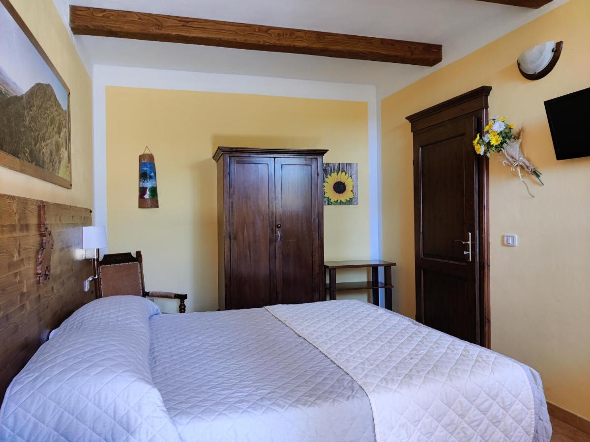 Locanda Mossa Dei Barbari Buriano  Eksteriør billede